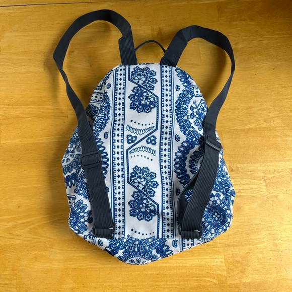 Jansport blue white boho patterned mini backpack - Picture 3 of 5